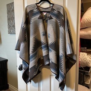 Re:nemed Aztec Poncho